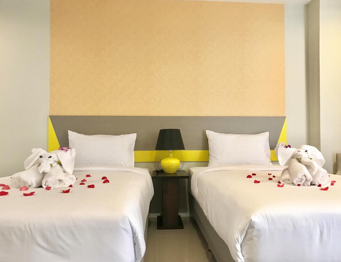 Zircon Hotel Bangkok Exterior foto
