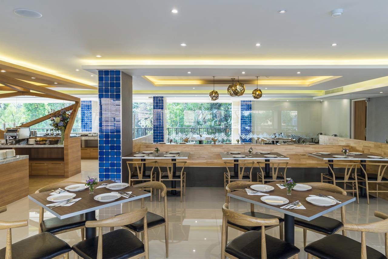 Zircon Hotel Bangkok Exterior foto