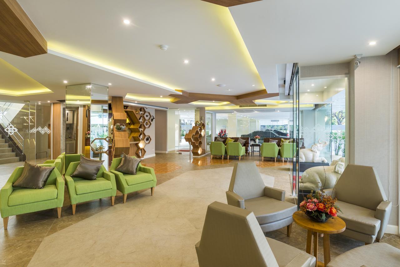 Zircon Hotel Bangkok Exterior foto