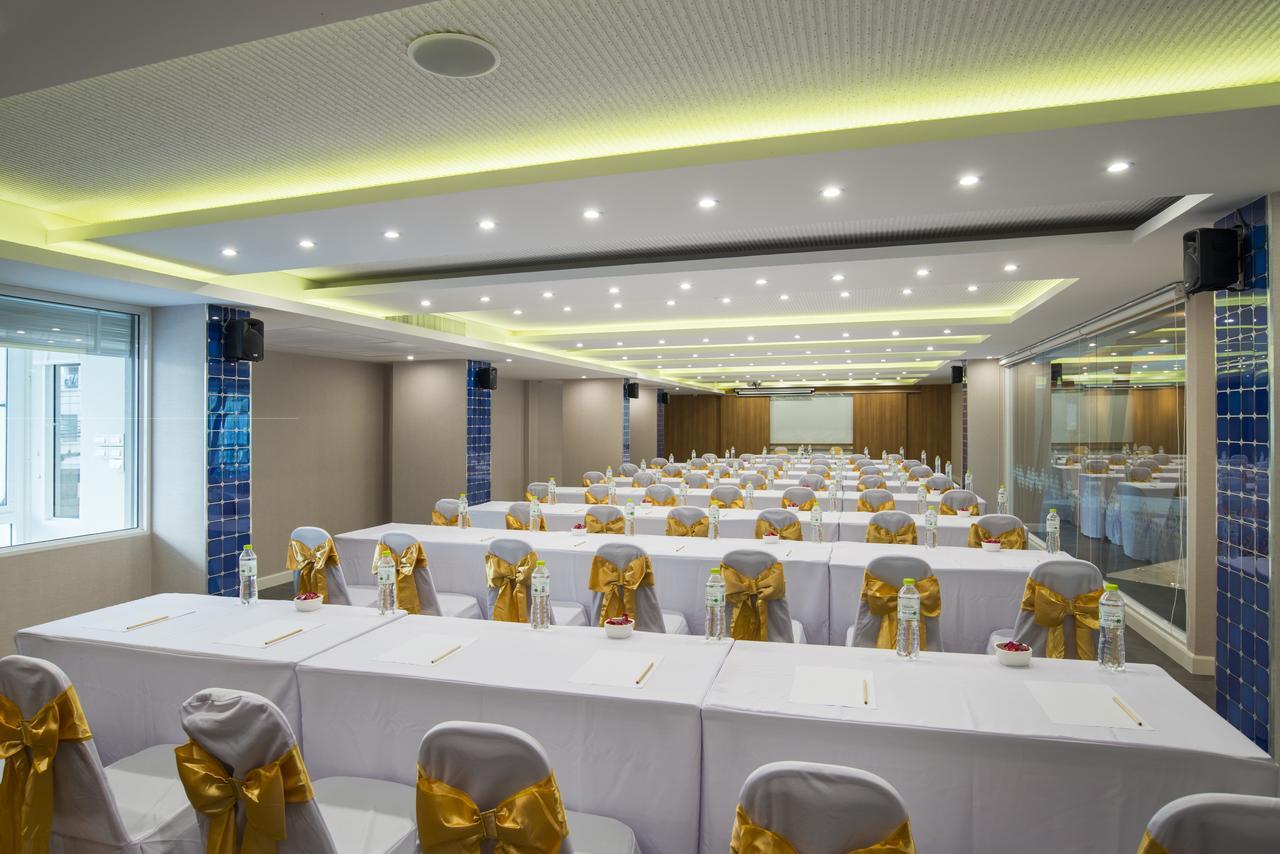 Zircon Hotel Bangkok Exterior foto