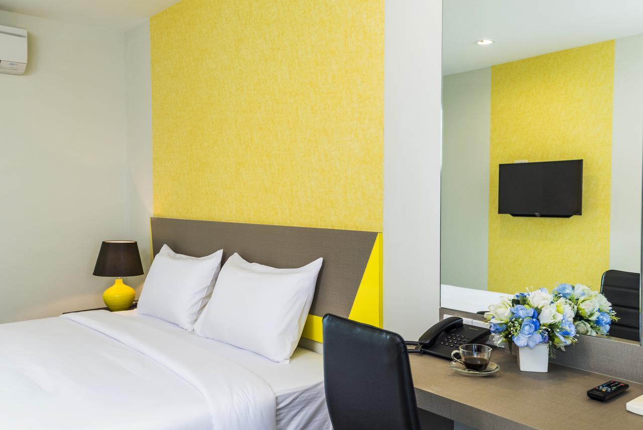 Zircon Hotel Bangkok Exterior foto